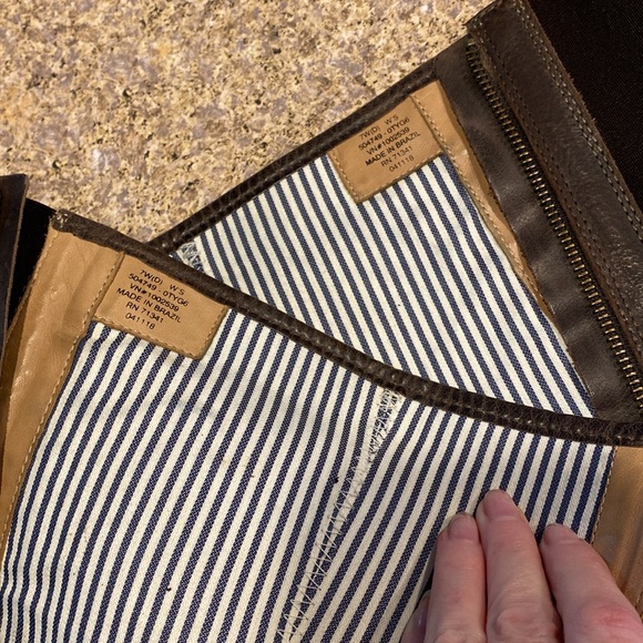 L.L. Bean Tall WIDE Heeled Boots Leather 7W(D) IMPERFECTIONS/FLAWS Brown - Picture 13 of 17